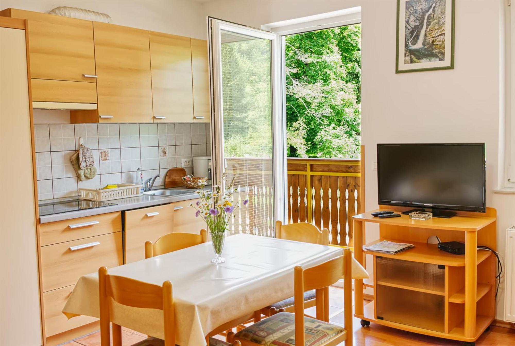Apartments Kovacic Бохінь Екстер'єр фото